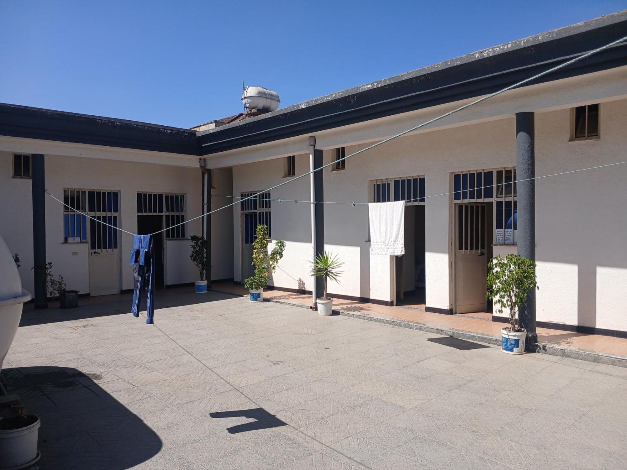 Addis Guest House Eksteriør billede